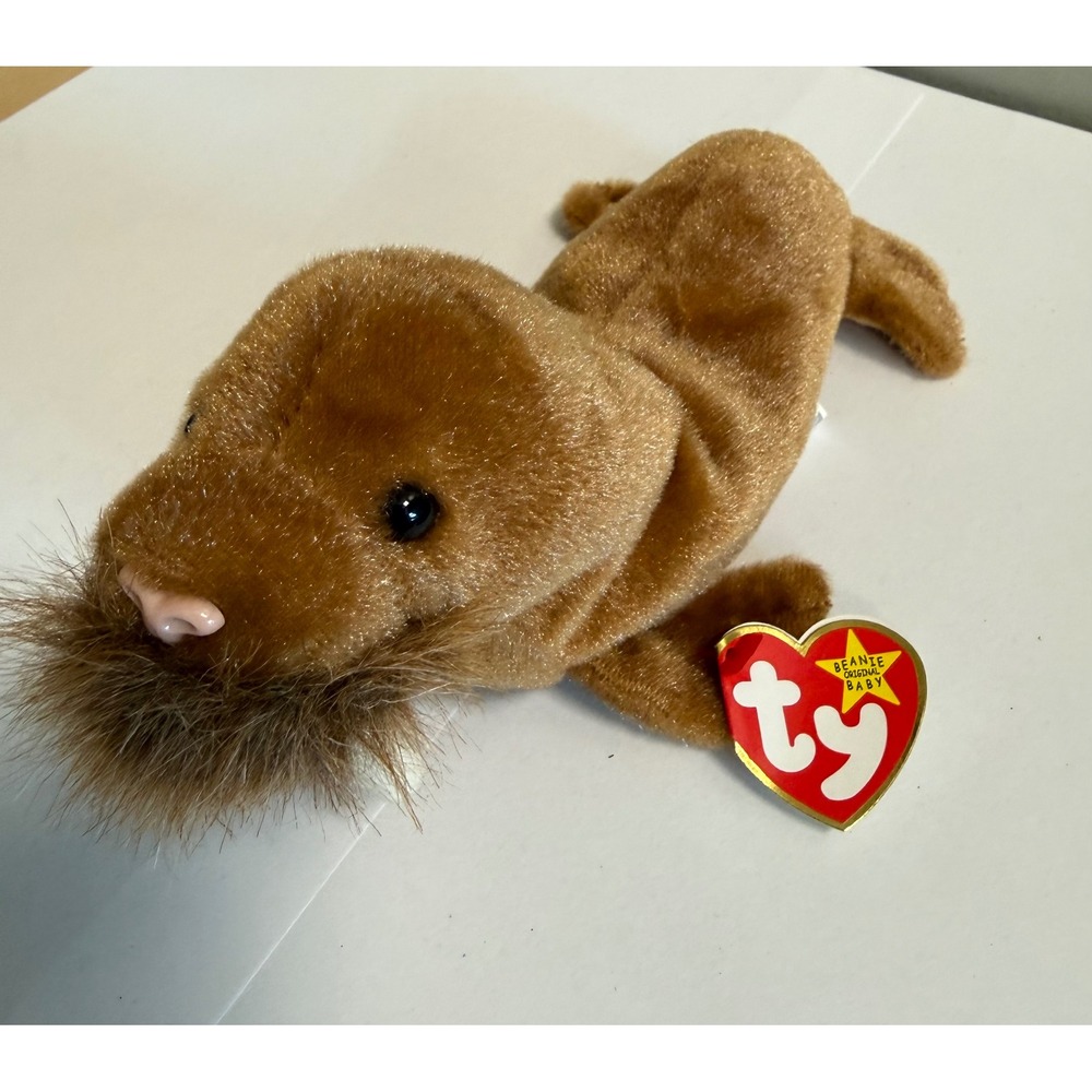 Ty Beanie Baby Jolly the Walrus Brown Plush Collectible Toy with Tags 1996